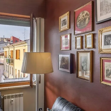 Castelvecchio Retreat 2bd 1bth Center *