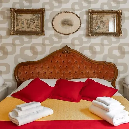 Castelvecchio Retreat 2bd 1bth Center