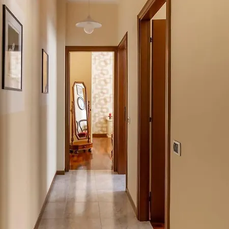 Castelvecchio Retreat 2bd 1bth Center * ヴェローナ
